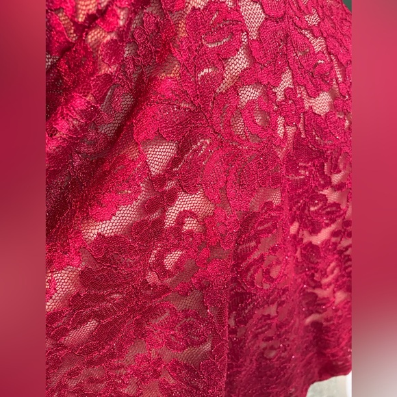 RED HOCO DRESS - Picture 3 of 5